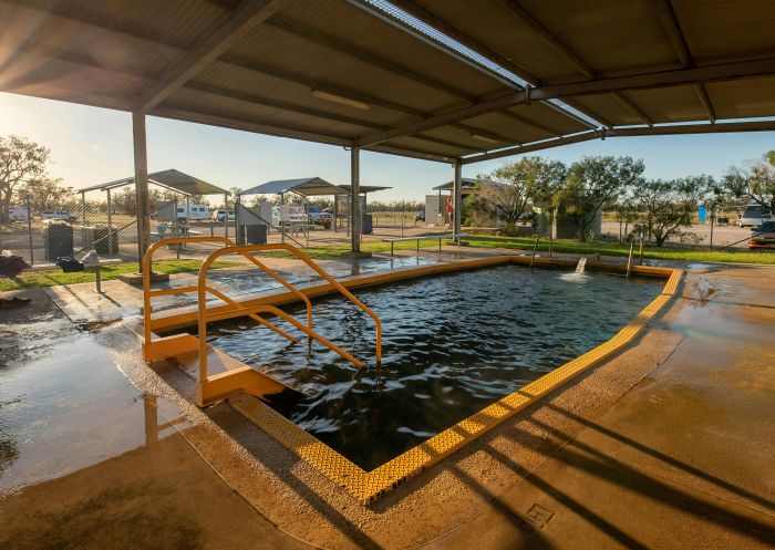 Outdoor baths at Pilliga Bore Baths, Pilliga